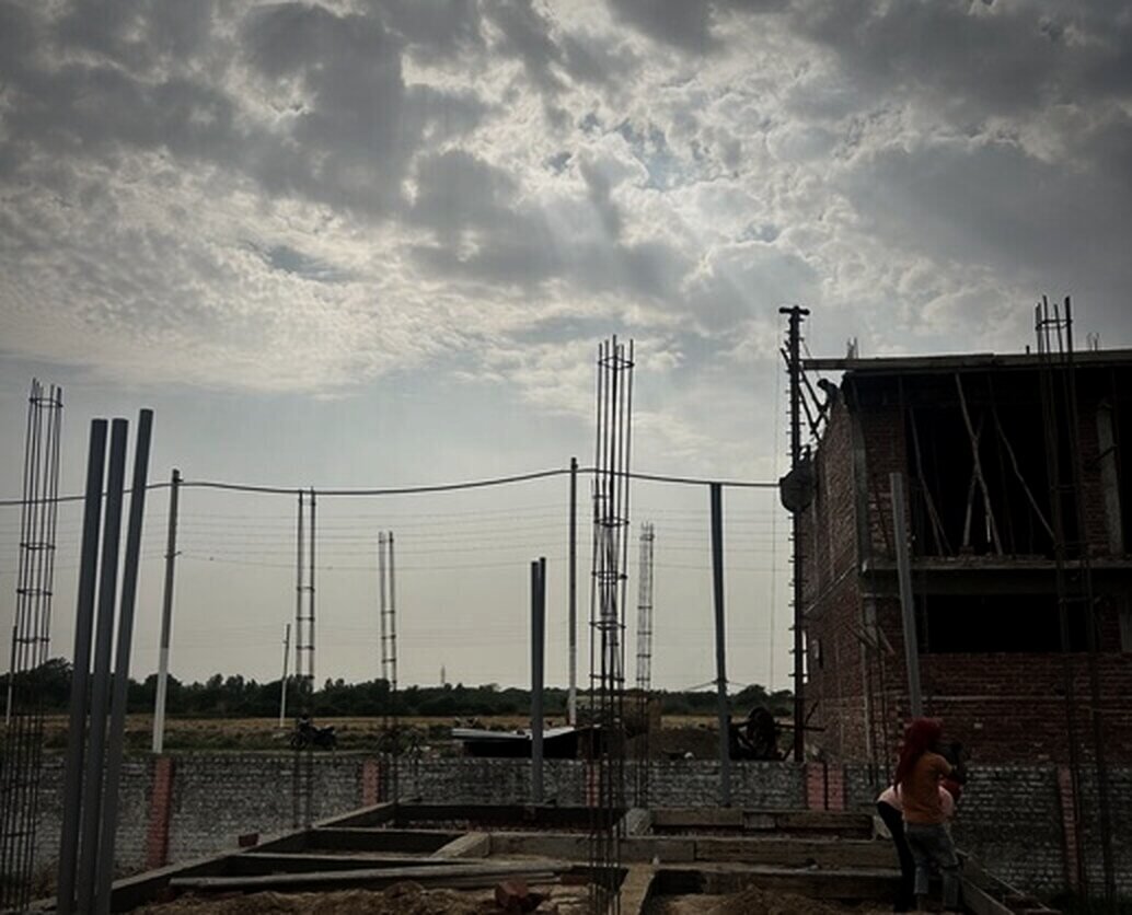 Steel columns and foundation work